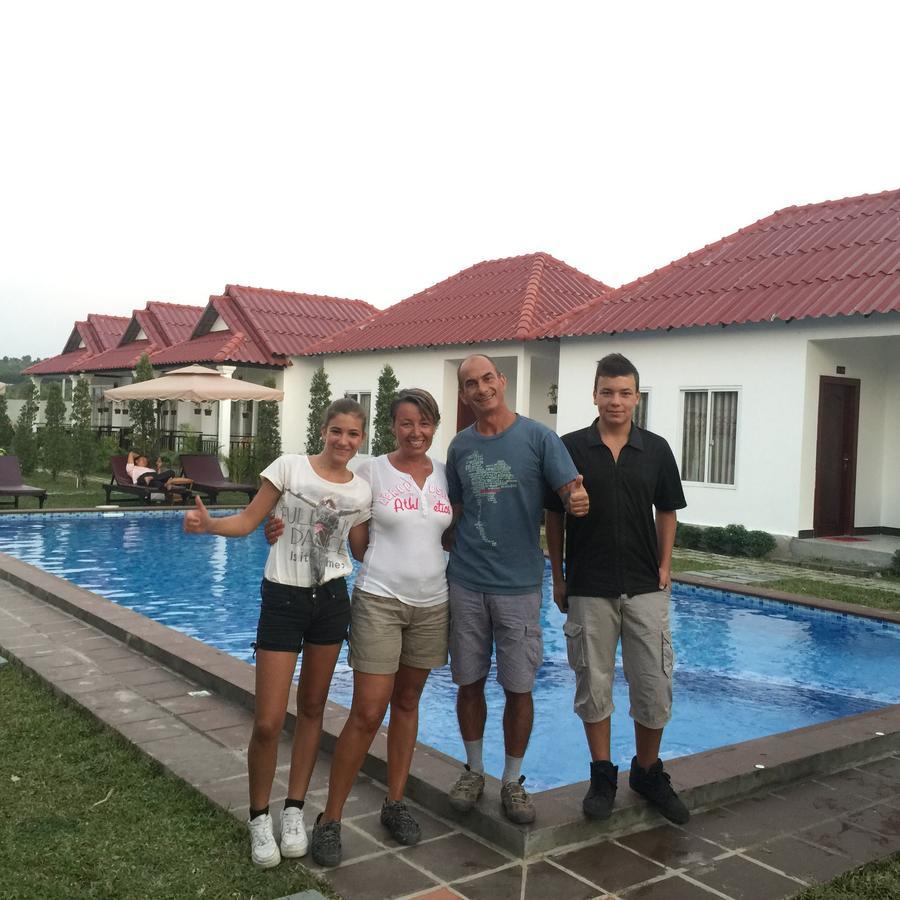 סיהאנוקוויל White Boutique Hotel And Residences מראה חיצוני תמונה