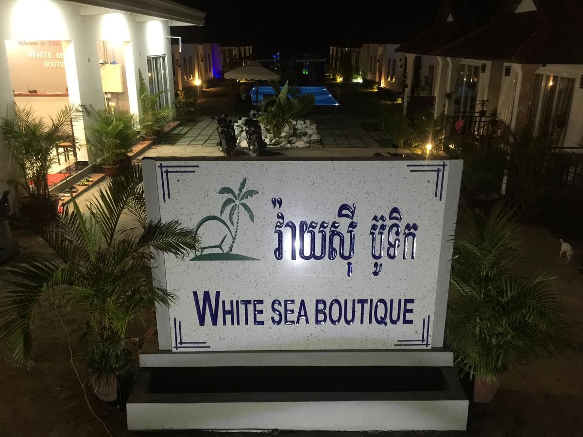 סיהאנוקוויל White Boutique Hotel And Residences מראה חיצוני תמונה