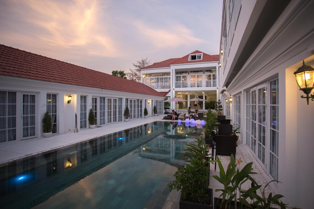 סיהאנוקוויל White Boutique Hotel And Residences מראה חיצוני תמונה