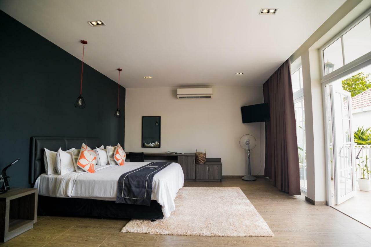 סיהאנוקוויל White Boutique Hotel And Residences חדר תמונה